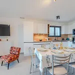 Le Haut-2 By Interhome * 科利尤尔