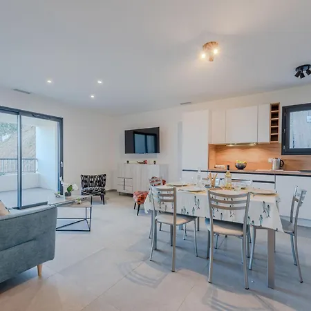 Le Haut-2 By Interhome
