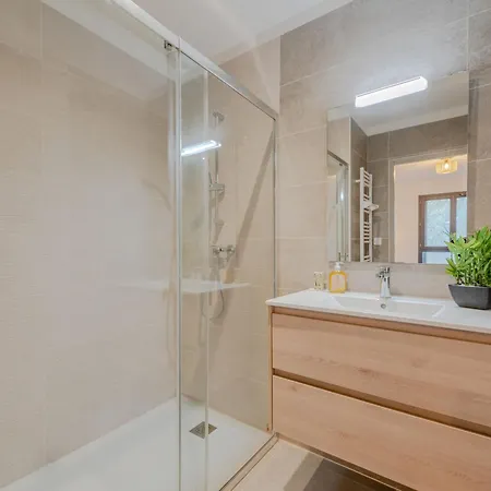 Les Hauts De Collioure-2 By Interhome *